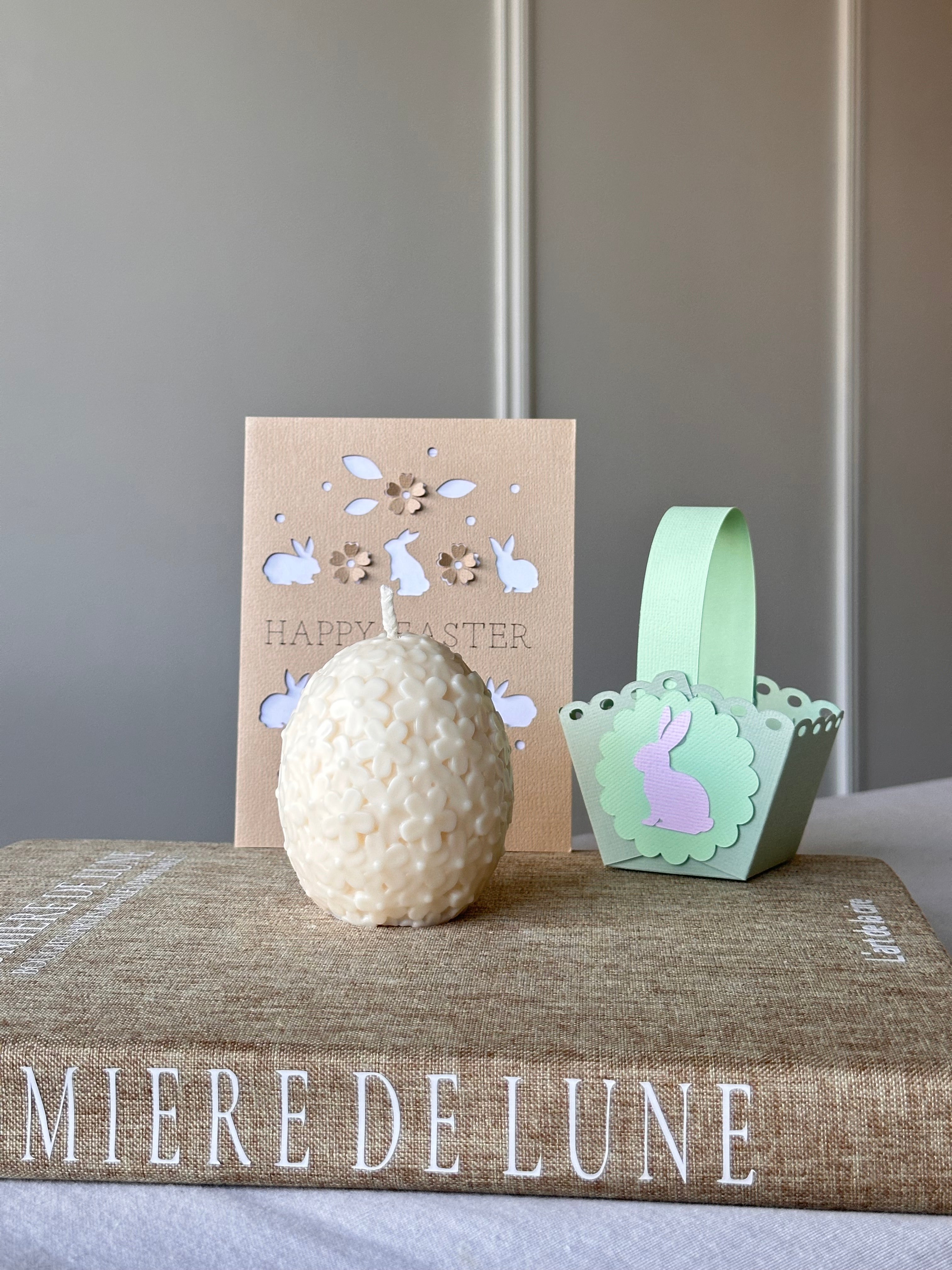 BOUGIE "OEUF FLEURI"